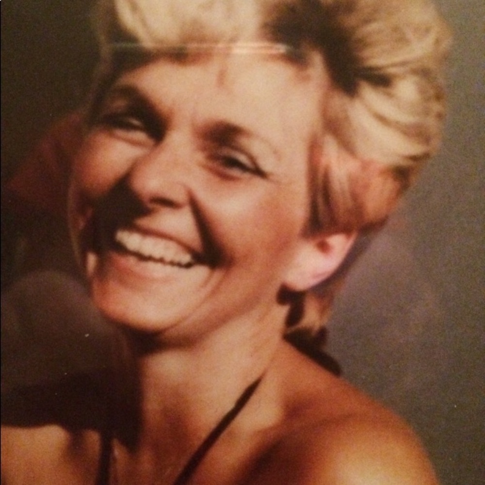 Meet your Posher, Lana